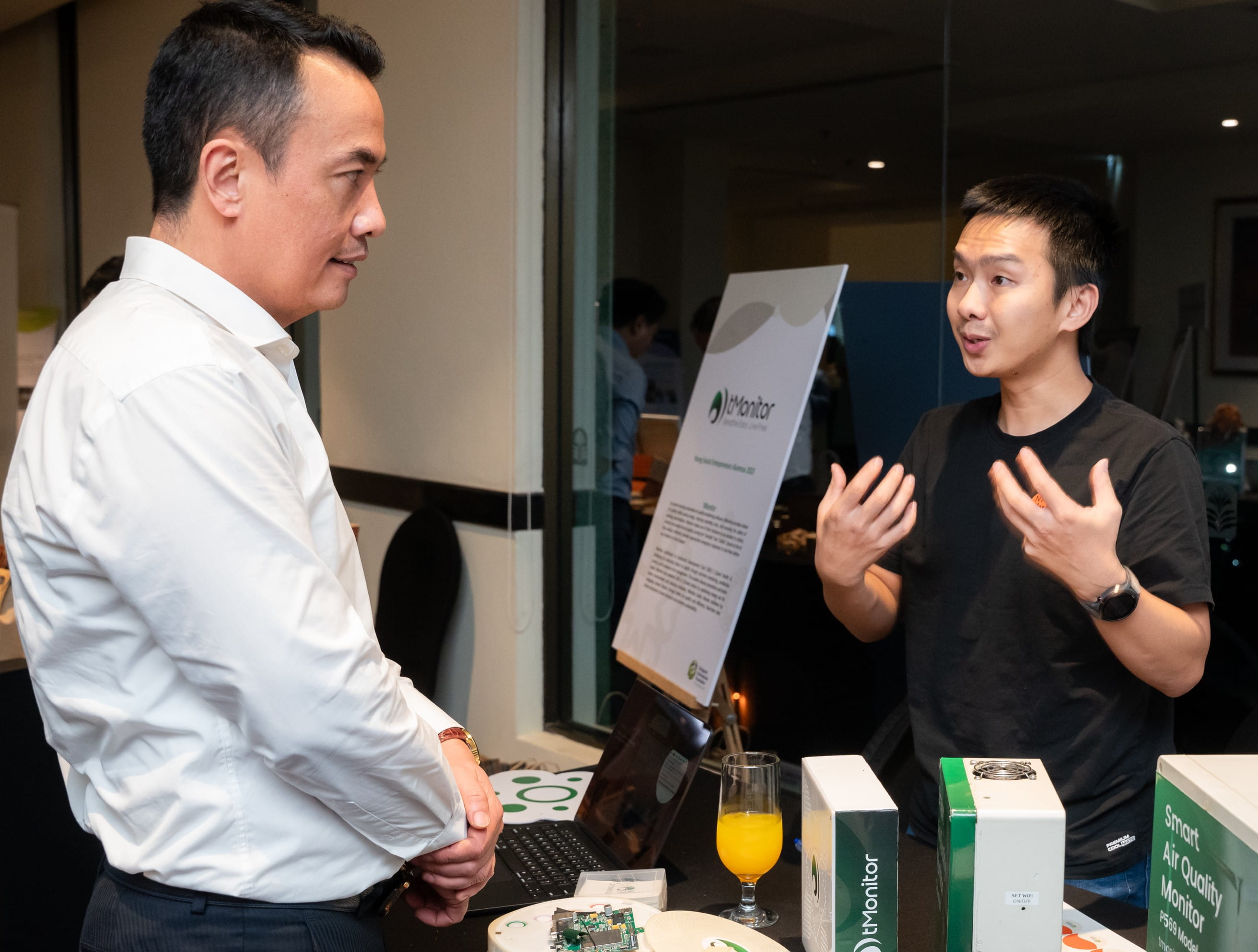 Young Social Entrepreneurs (YSE) Global 2023 finalist and tMonitor founder Mr Vu Hai Nam sharing about his social enterprise