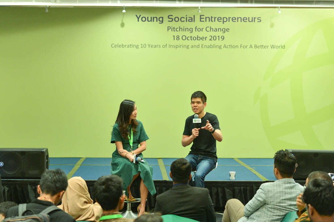 Render the terms entrepreneurship and social entrepreneurship synonymous