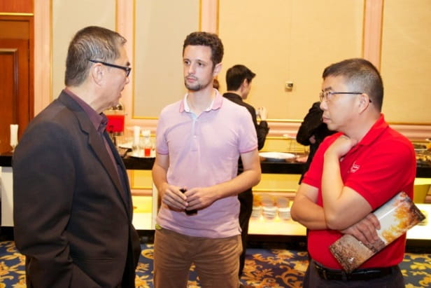 Singapore High Commissioner Ong Keng Yong mingling with Tandemic Director Kal Joffres and Sunway Institute for Social Entrepreneurship Director Foo Yin Fah at the reception.
